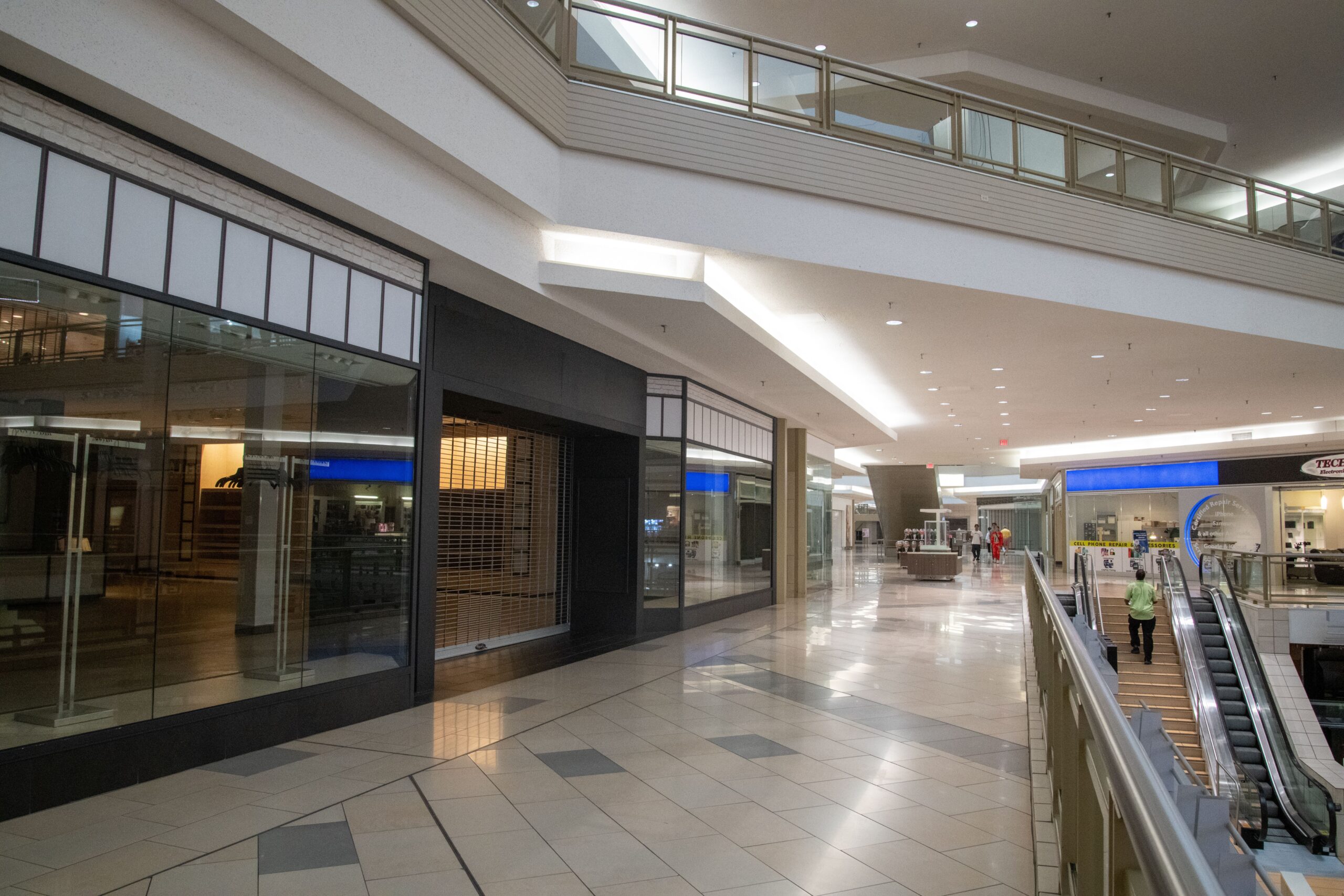 commercial shifting